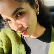 Professeur particulier donne des cours de soutien en math pour les étudiants de primaire